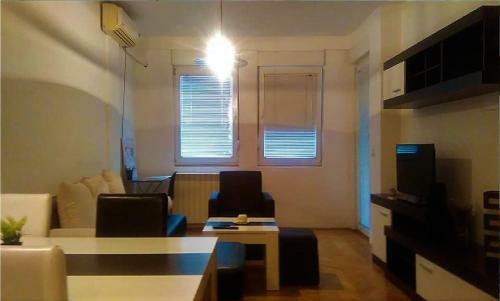Apartamento Queen Milica