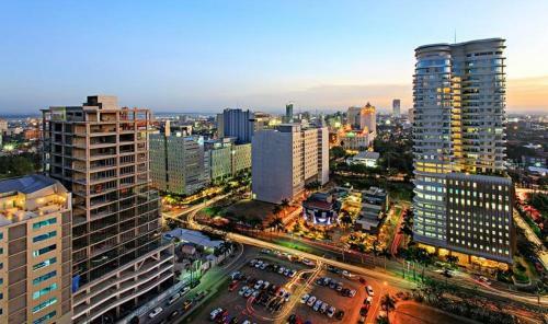Apartments Near Ayala Luxury