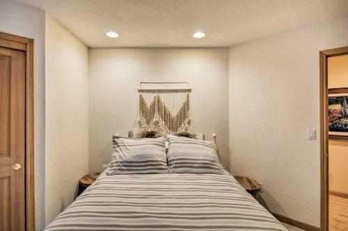 Immaculate Cabin With Bbq Deck And Community Pool