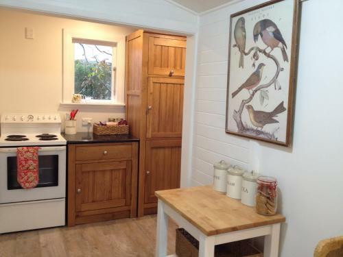 Country Bliss Cottage