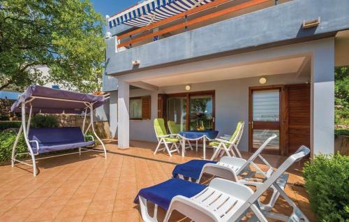 Apartments Paola