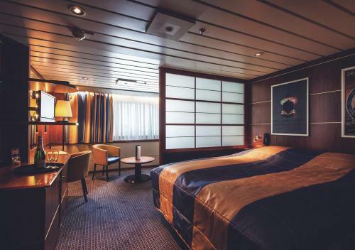 Dfds Mini Cruise Amsterdam - Newcastle - Amsterdam