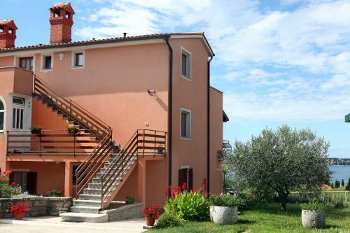 Sea View Apartments Orko