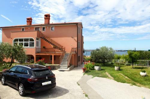 Sea View Apartments Orko