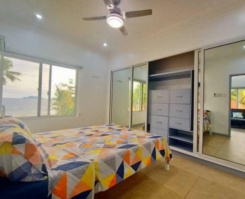 Luxury Beachfront Apartment By Green Turtle Residences