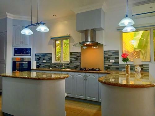 Luxury Beachfront Apartment By Green Turtle Residences
