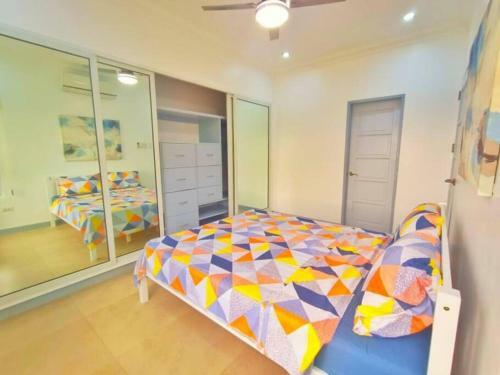 Luxury Beachfront Apartment By Green Turtle Residences