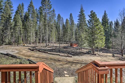 Mccloud Cabin With Wraparound Deck And Mtn Views!