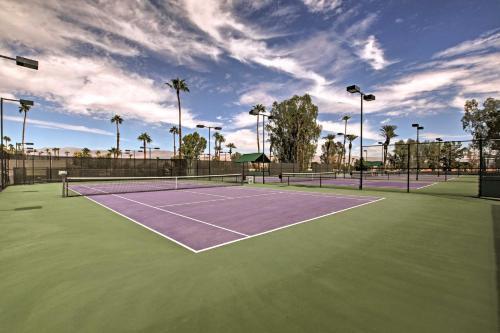 Apartamento Resort Condo With Golf Course View, Pool Access
