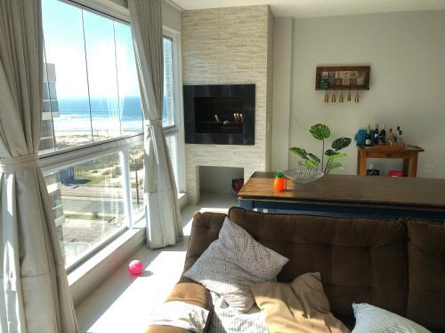 Apartamento Com Excelente Localiza��o. Cobertura.