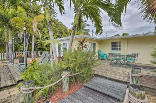 Waterfront Matlacha Home With Covered Boat Slip