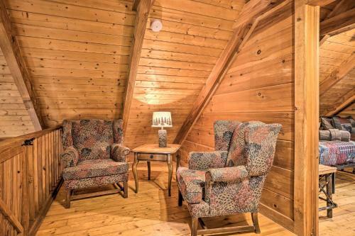 Family Cabin With Idyllic Views 9 Mi To Helen!