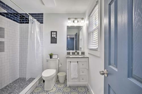 Gorgeous Atlanta Home About 5 Miles To Downtown!