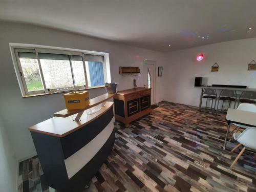 Hostal Gite De La Mari�e � 7mn Du Puy Du F0u