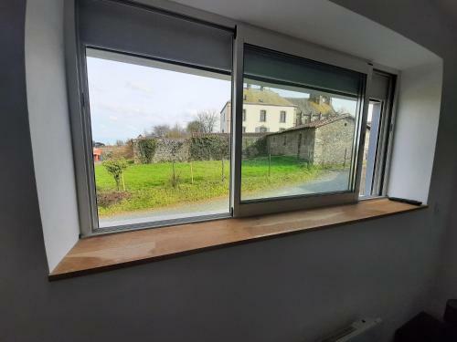 Hostal Gite De La Mari�e � 7mn Du Puy Du F0u