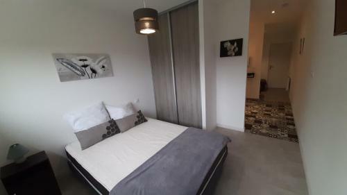 Hostal Gite De La Mari�e � 7mn Du Puy Du F0u