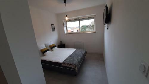 Hostal Gite De La Mari�e � 7mn Du Puy Du F0u
