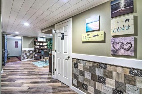 Apartment With Shared Amenities On 50 Acres