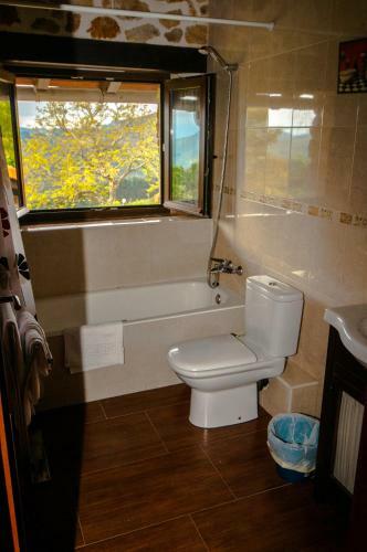 Apartamentos Rurales Larrago
