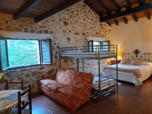 Apartamentos Rurales Larrago