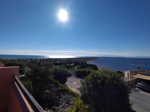 Maison Avec Vue Mer, �tang De Leucate Et Pyr�n�es