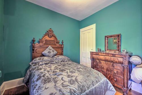 Villa Romantic 1850s Home With 2 Acres And Fire Pit!