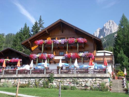 Posada Gasthof Edelbrunn