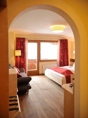 Hotel R�sslhof