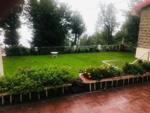 H.m.h Lodges & Hotel Resort