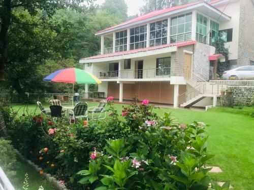 H.m.h Lodges & Hotel Resort