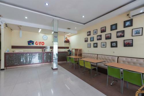 Oyo 773 Hotel Rujia