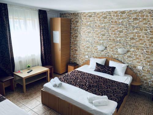 Hostal Vila Cristina Residence