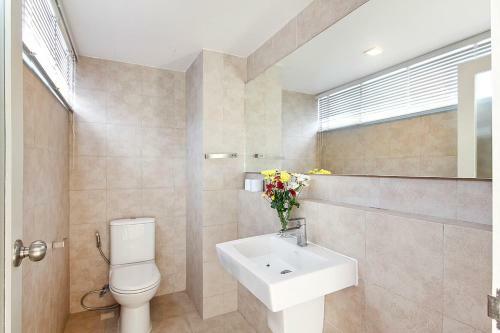 A2 Apartmen The Park Choeng Mon