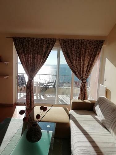 Apartments In Villa Azra