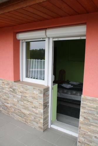 Hostal Kedvenc Vend�gh�z