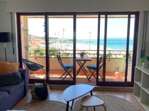 Oporto Beach Apartment