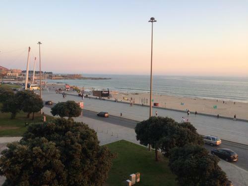 Oporto Beach Apartment