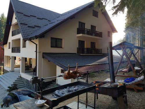 Hostal Perla Padurii
