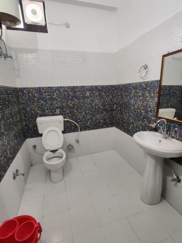 Aashriwad Hotel