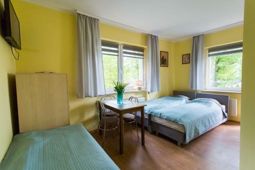 Hostal Pod Lipami