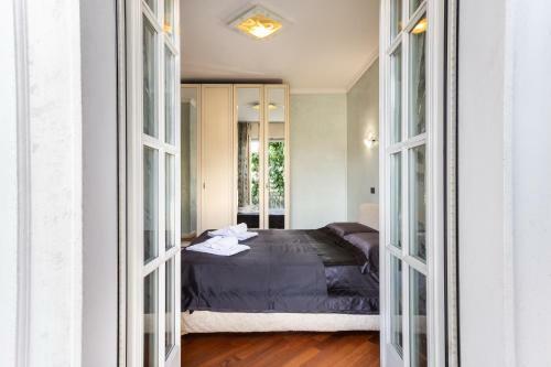 Bed & Breakfast White House
