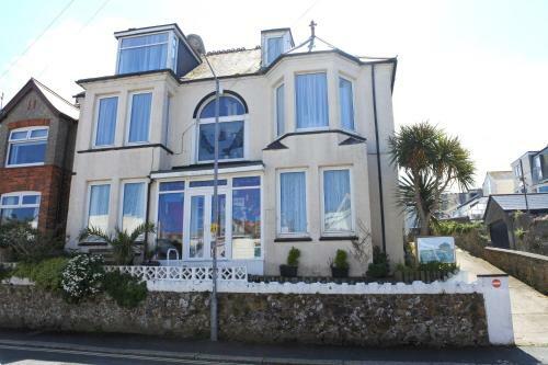 Bed & Breakfast Smugglers Rest