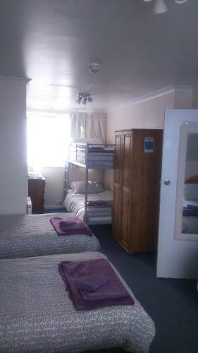 Bed & Breakfast Smugglers Rest