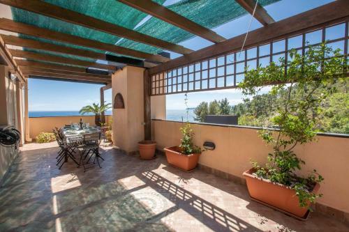 Apartamento Casa Alice With Shared Pool Sea View