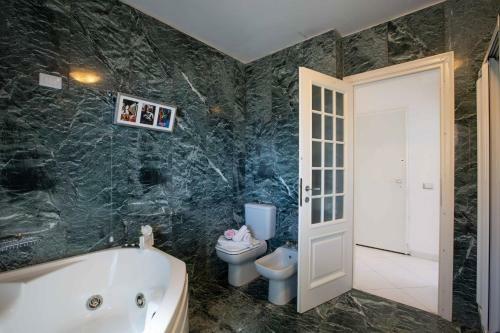 Apartamento Casa Alice With Shared Pool Sea View