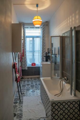 Apartamento Cocon Douillet Ind�pendant Chez L'habitant Lille Centre