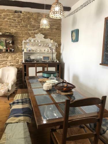 Hostal La Suite Tr�mignon