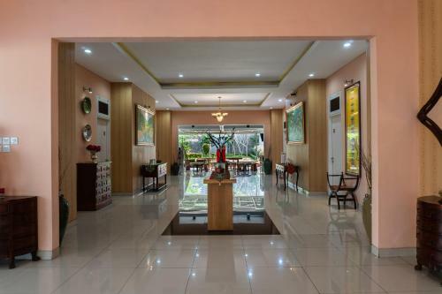 Oyo 787 Hotel Kuwera Inn