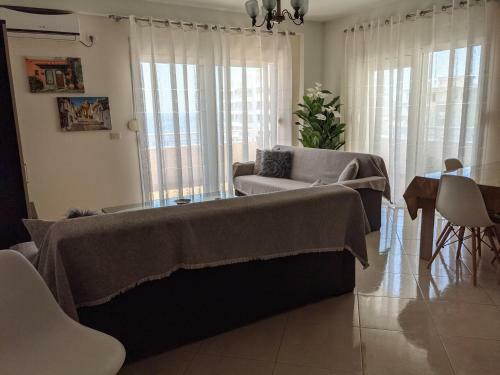 Oresti's Apartments