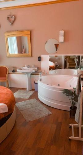 Hostal Chambre Romantique